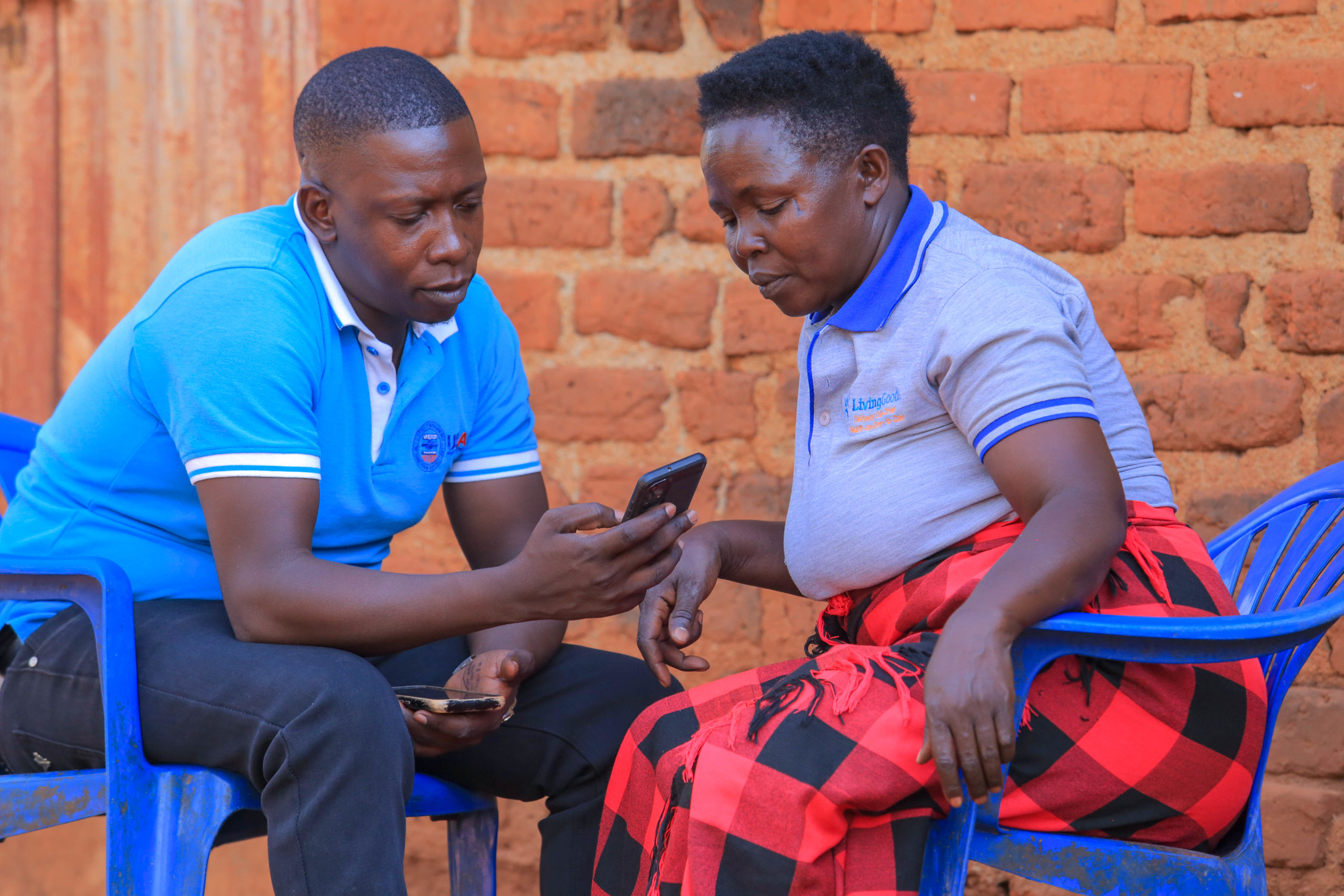 Samanya Muzamiru, CHEW in Mpungwe subcounty, Mayuge district during a home visit.